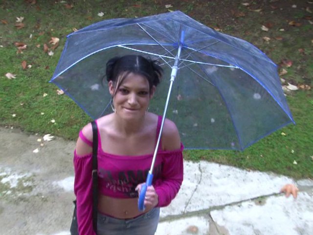 Sexe violent pour Lana une jeune libertine